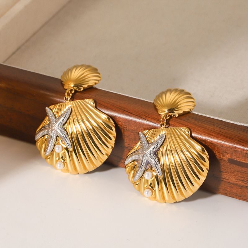 Right Grand Stainless Steel Jewelry PVD 18k Gold Plated Trendy Jewelry Ocean Style Pearl Metal Shell Starfish Dangle Stud Earrings