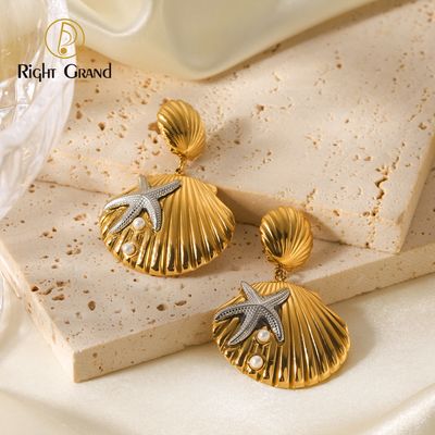 Right Grand Stainless Steel Jewelry PVD 18k Gold Plated Trendy Jewelry Ocean Style Pearl Metal Shell Starfish Dangle Stud Earrings