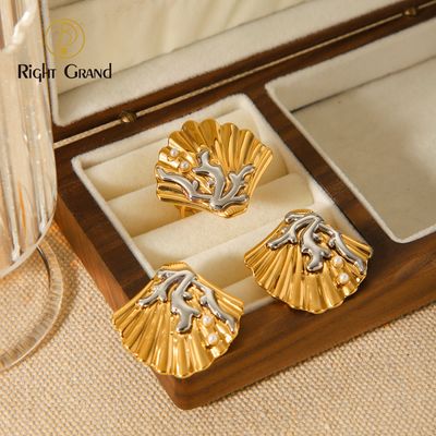 Right Grand Fashion Stainless Steel Jewelry 18K Gold Plated Ocean Design Shell Pearl Coral Earrings
