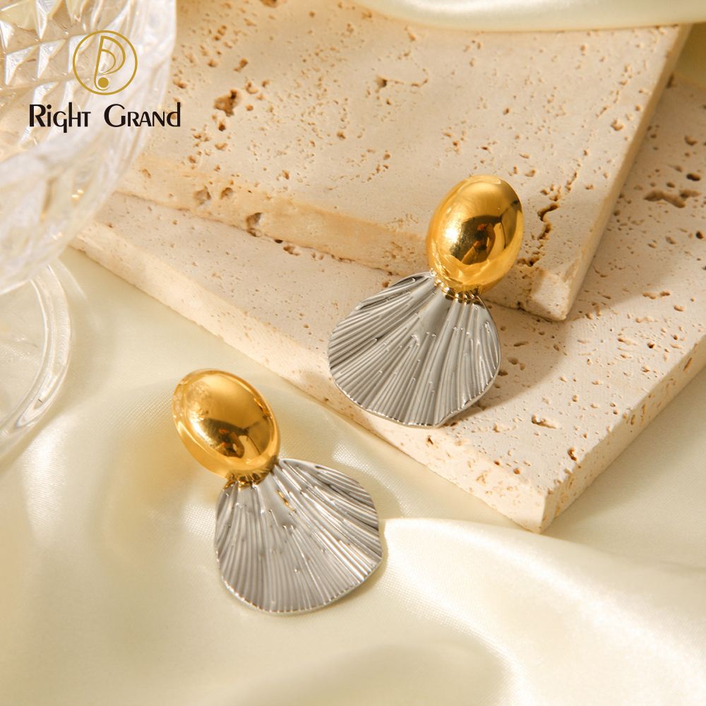 Right Grand Fashion Jewelry Gold Plated Stainless Steel Fan shaped Texture Stud Earring