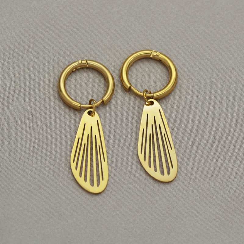 Right Grand Fashion Geometric 14K Gold Plated Jewelry Stainless Steel Sun Hoop Huggie Earrings