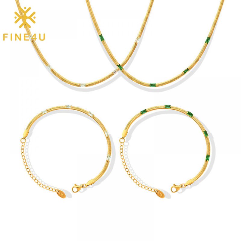 Right Grand Fashion Stainless Steel Zircon Snake Chain Necklace Bracelet Jewelry Set