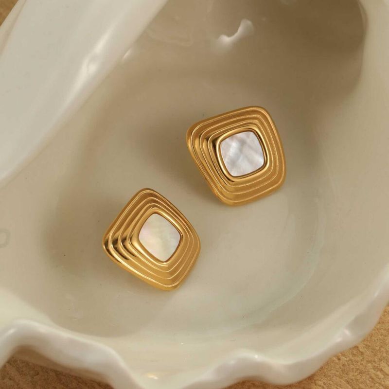 Right Grand Irregular Geometric Square Stud Earrings Threaded Vintage Stainless Steel Women's Gold Shell Earrings Hypoallergenic Jewelry