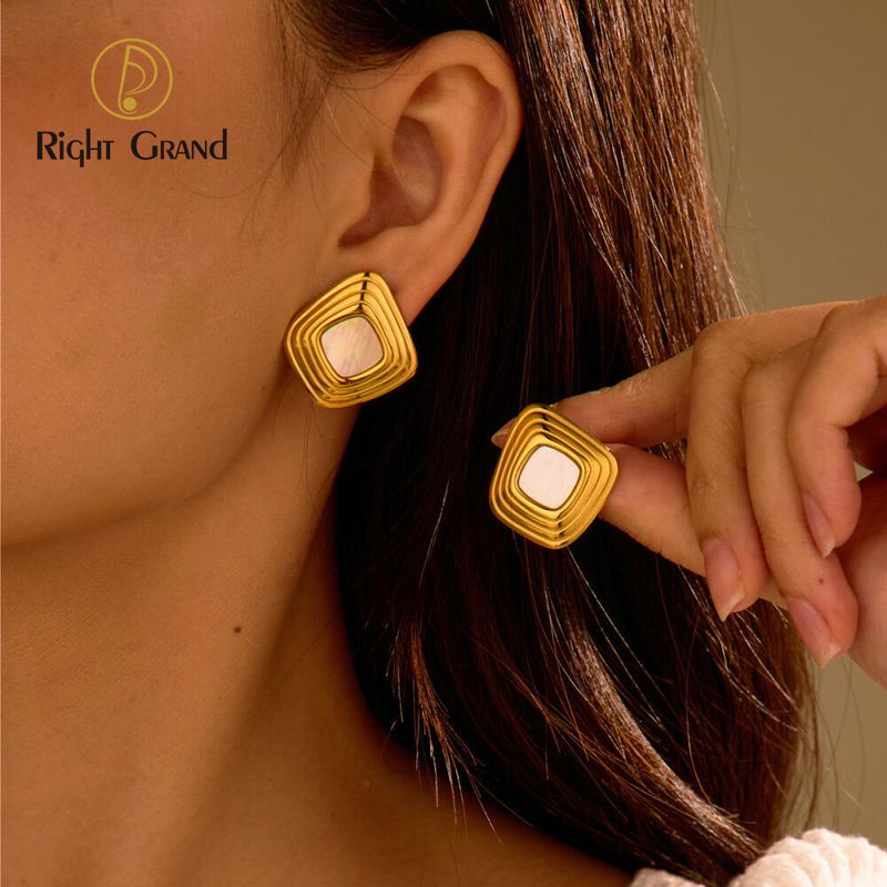 Right Grand Irregular Geometric Square Stud Earrings Threaded Vintage Stainless Steel Women&#39;s Gold Shell Earrings Hypoallergenic Jewelry