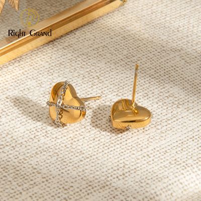 Right Grand Fashion Jewelry 18K Gold Plated Stainless Steel Inlay Cross Chain Earrings Love Heart Stud Earrings Women