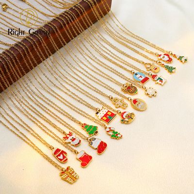 Right Grand Cute Enamel Christmas Pendant Necklace Reindeer Snowman Bell Drop Oil Charm Chain Necklaces Women Fashion Holiday Party Jewelry