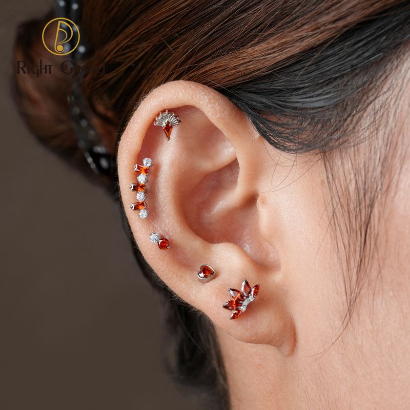 Right Grand ASTM F136 Titanium 16G Internal Thread Double CZ Cartilage Earring Tiny Two Stone Flat Back Labret Stud Tragus Helix Nose Piercing