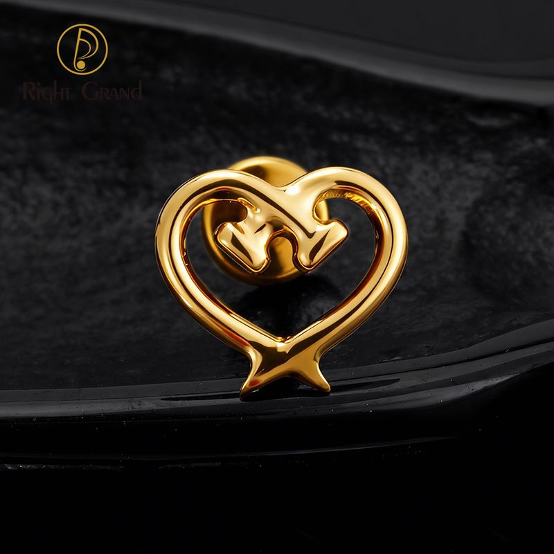 Right Grand ASTM F136 Titanium Internal Thread Heart Shaped Tacks Labret Ring 16G Flat Back Cartilage Stud Earring Conch Helix Lip Piercing Jewelry
