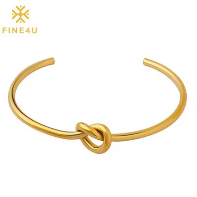 Right Grand Minimalist Women Twisted Knotted Heart Open Bangle 18K Gold Plated Stainless Steel Bracelet Cuff