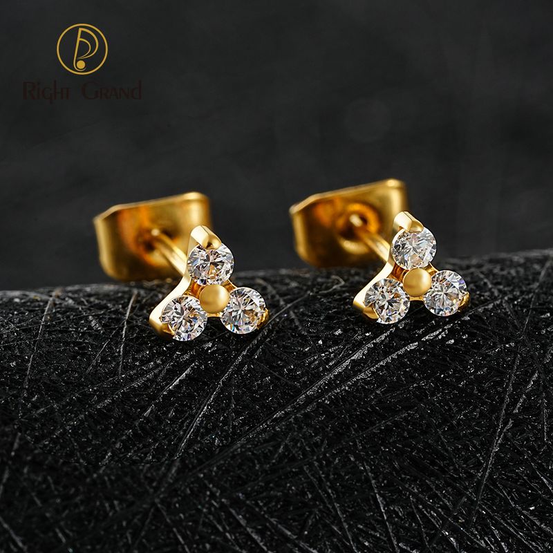 Right Grand ASTM F136 Titanium 20G Trinity CZ Stud Earrings Simple Hypoallergenic Cartilage Earring Set