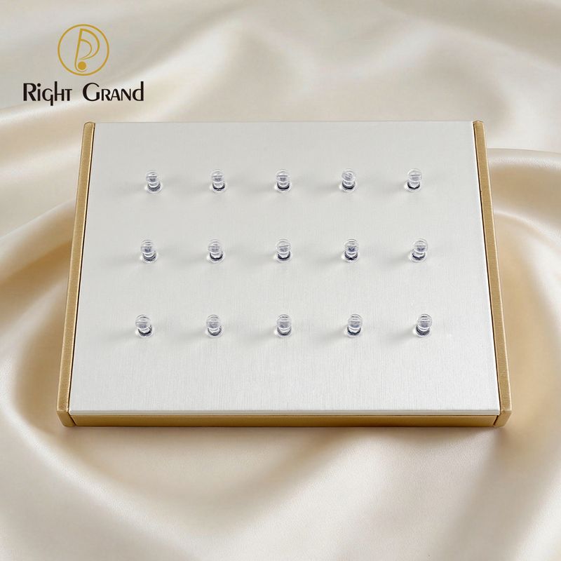 Right Grand High Quality Fiberboard Leather Rectangle Sloped Display Stand for Piercing Body Jewelry Modern Display Holder with 15 Clips