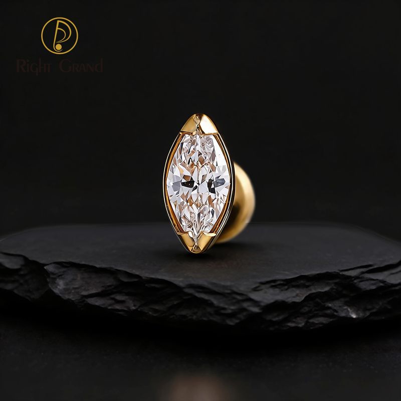 Right Grand Titanium Single Tiny Marquise CZ 16G/18G Threadless Push Pin Flat Back Labret Helix Tragus Piercing Labret