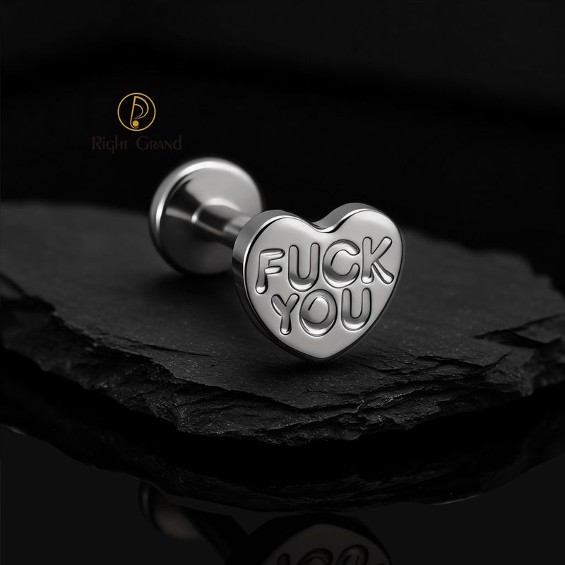Right Grand Titanium Internal Thread Heart Letter F**K YOU Labret Ring 16G Flat Back Cartilage Stud Earring Conch Helix Lip Piercing Jewelry
