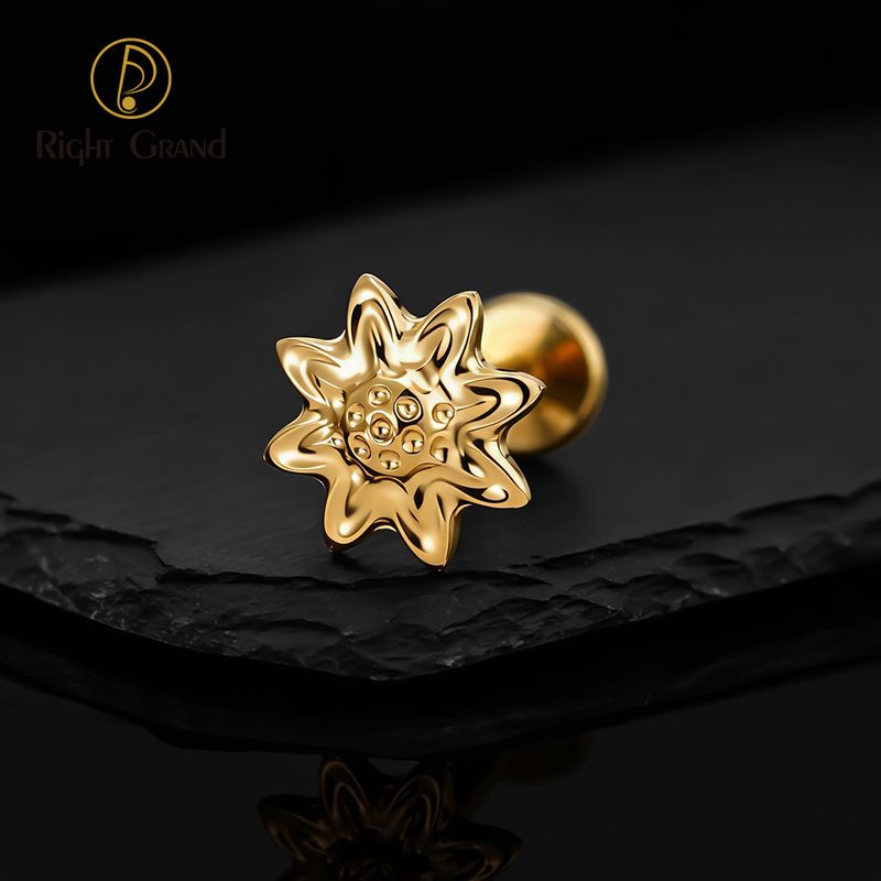 Right Grand Titanium Internal Thread Daisy Flower Labret Ring 16G Flat Back Cartilage Stud Earring Conch Helix Lip Piercing Jewelry