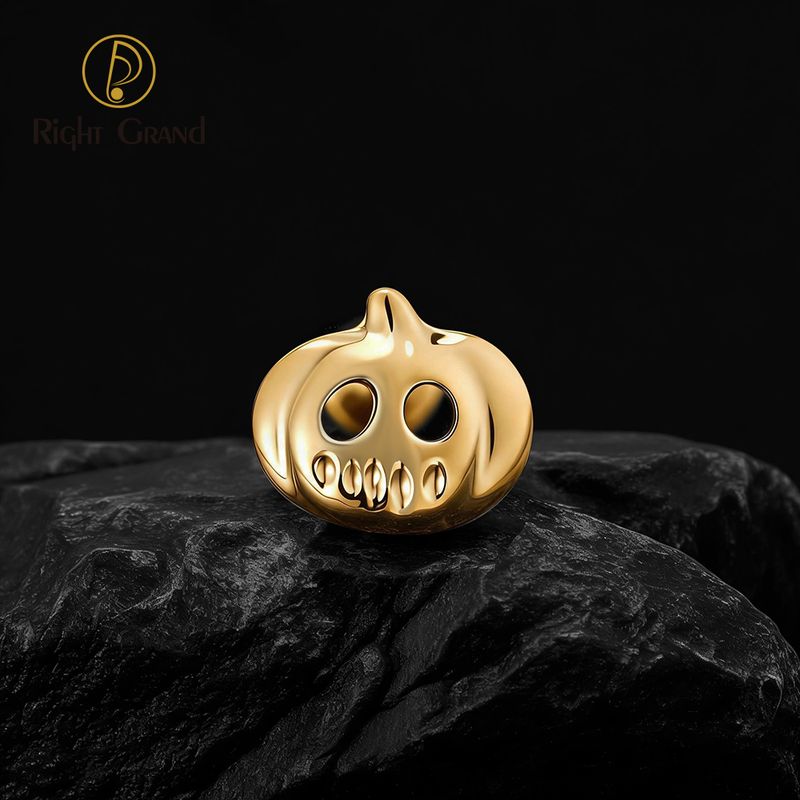 Right Grand Titanium 16G/18G Threadless Push Pin Halloween Pumpkin Ghost Punk Labret Ring 16G Flat Back Cartilage Stud Earring Conch Helix Lip Piercing Jewelry