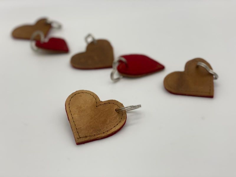 Schlüsselanhänger Herz - Leder / rot Schlüsselanhänger Herz - Leder / rot