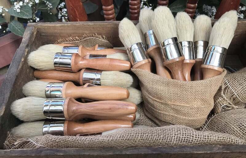 Barleycorn Premium Tapered Wax Brush