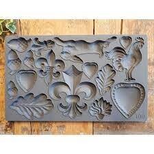 Fleur de Lis mould
