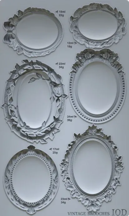 Vintage brooches mould