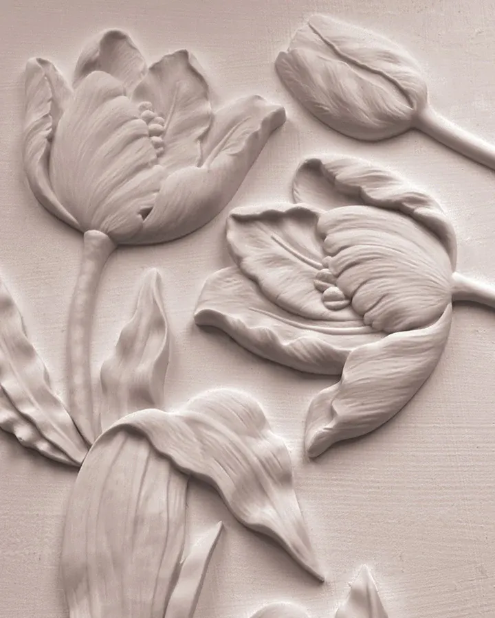 Tulips decor mould