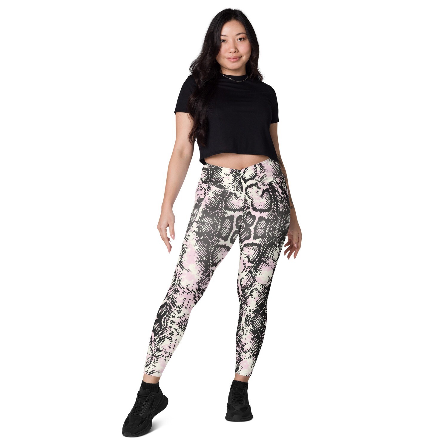 Crossover leggings with pockets