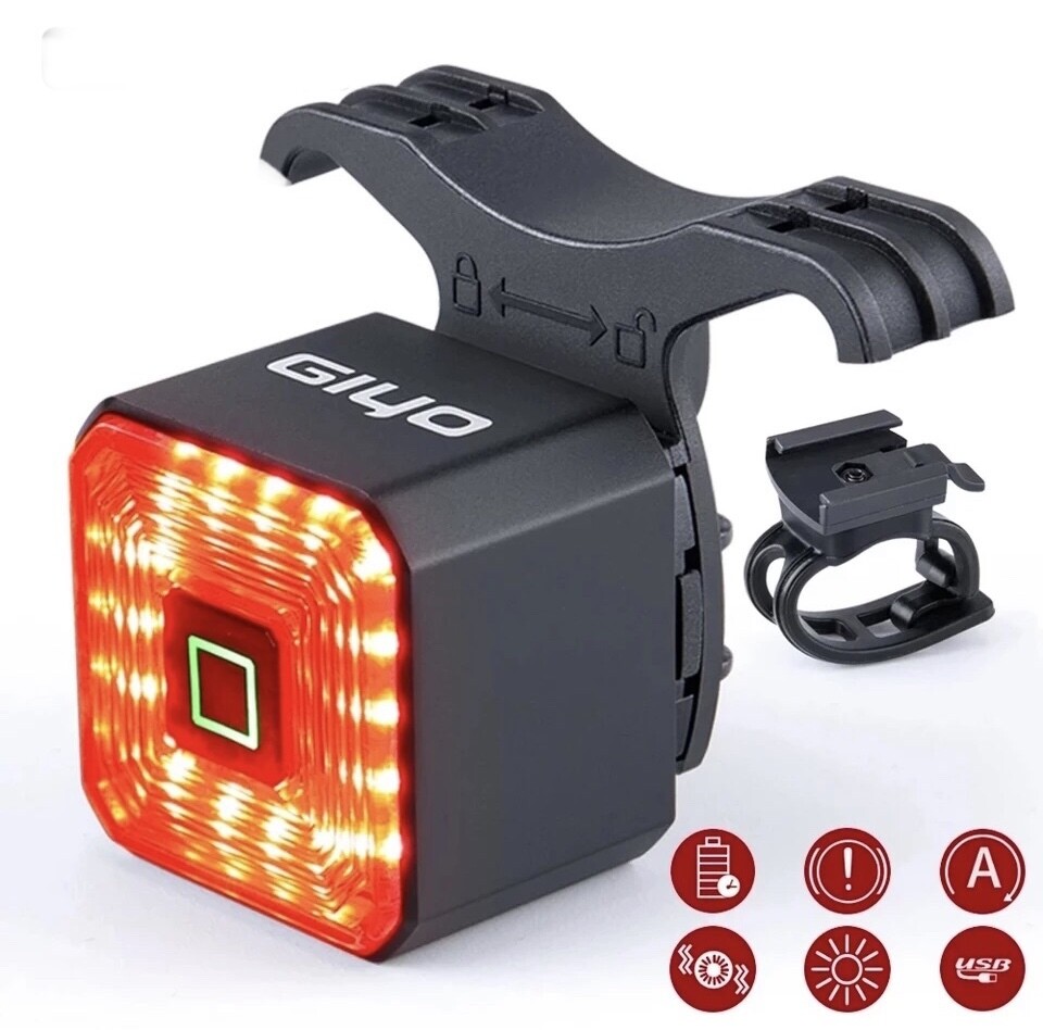 Luz Trasera Inteligente con Sensor de movimiento Recargable