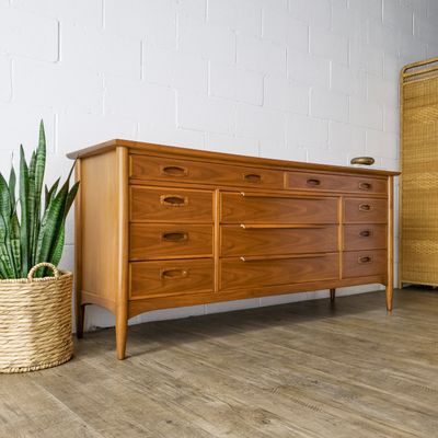 Vintage Mid-Century Modern Walnut Dresser w/ Burl Wood Pulls by Heritage