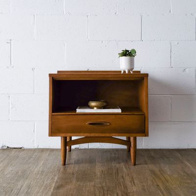 Vintage Mid-Century Modern Broyhill Premier Sculptra 1-Drawer Nightstand