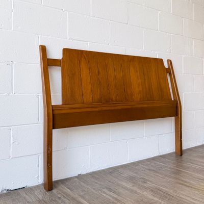 Vintage Mid-Century Modern Mainline by Hooker Walnut Full Headboard