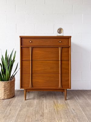 Vintage Mid-Century Modern Bassett Context 4-Drawer Walnut Tallboy Dresser w/ Starburst Rosewood Inlay, Brass Knobs &amp; Sculptural Pulls | Circa 1960