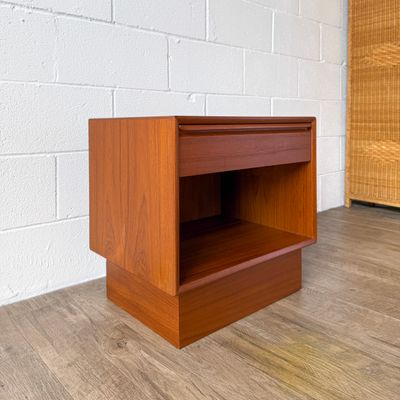 Vintage Westnofa Furniture Teak Two-Tier Nightstand w/ Drawer | Made in Norway