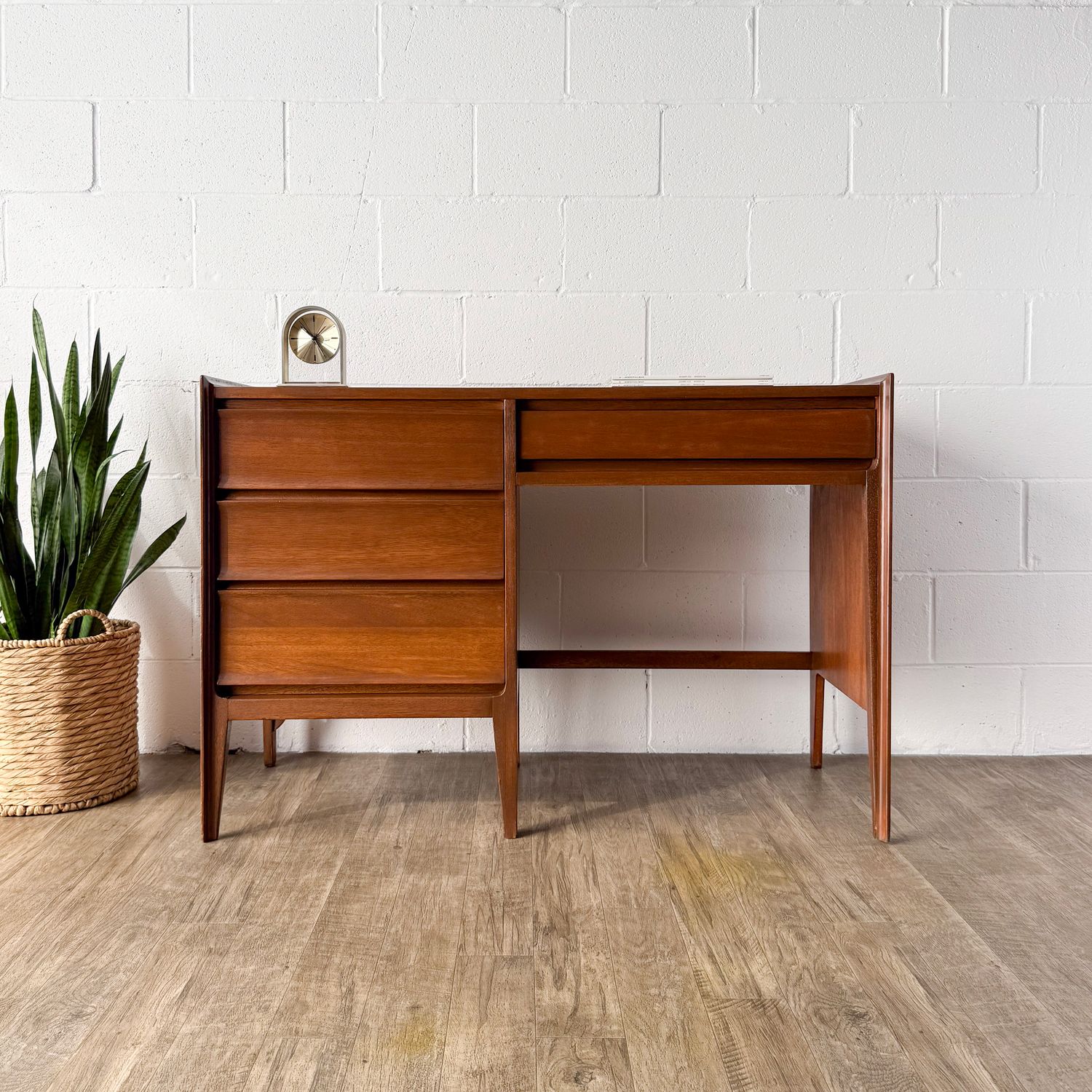 Vintage Mid-Century Modern 4-Drawer Desk by United Furniture Co | Refinished | Consignment