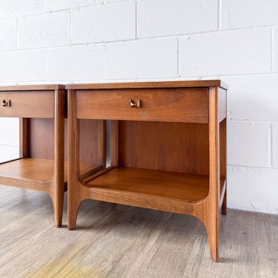 Set of (2) Vintage Mid-Century Modern Broyhill Brasilia Walnut 2-Tier Single-Drawer Nightstands