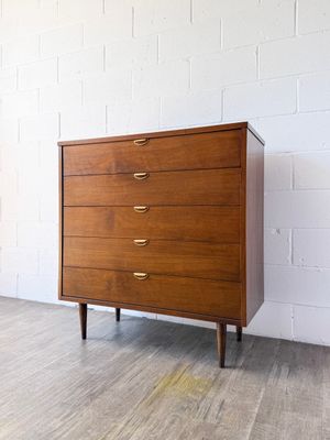 Vintage Mid-Century Modern Bassett Walnut 5-Drawer Tallboy Dresser