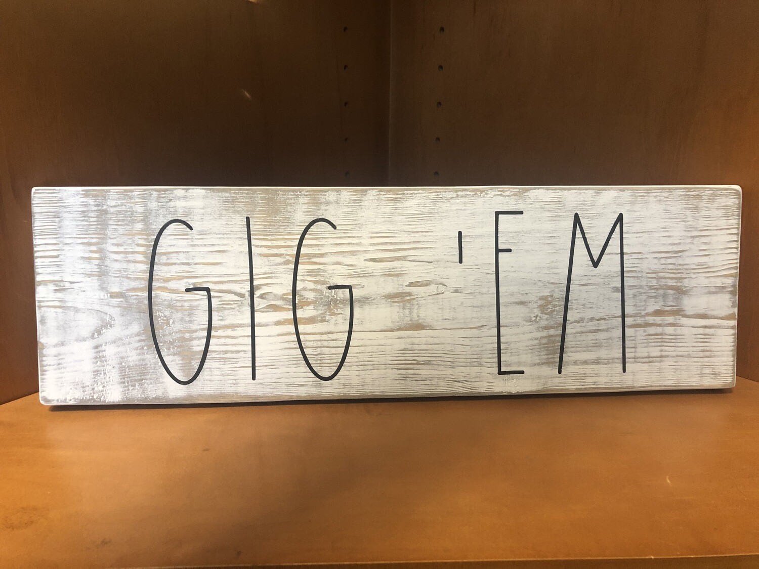 Texas A&M Gig'Em Distressed Sign