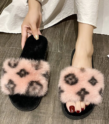 Luxe Pink Fuzzy Slippers