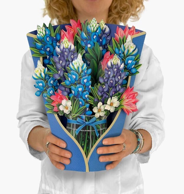 Bluebonnets Pop Up Bouquet Card