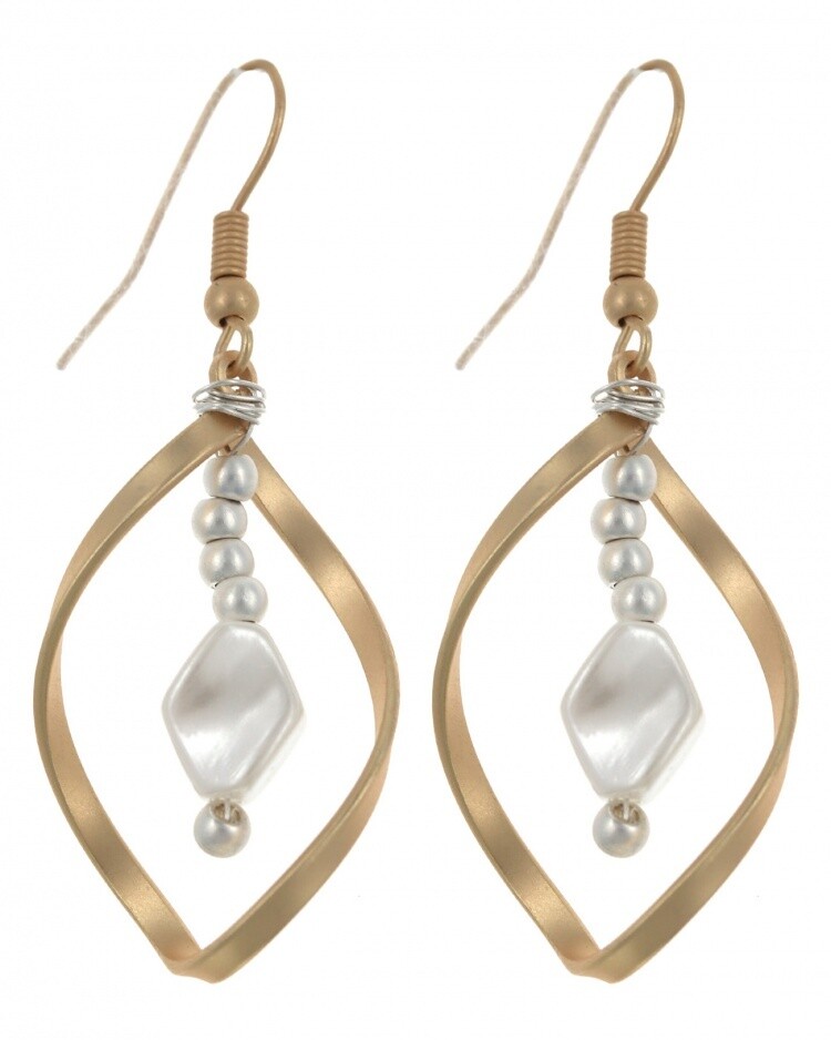 Pearl & Gold Twisted Hoop Earrings
