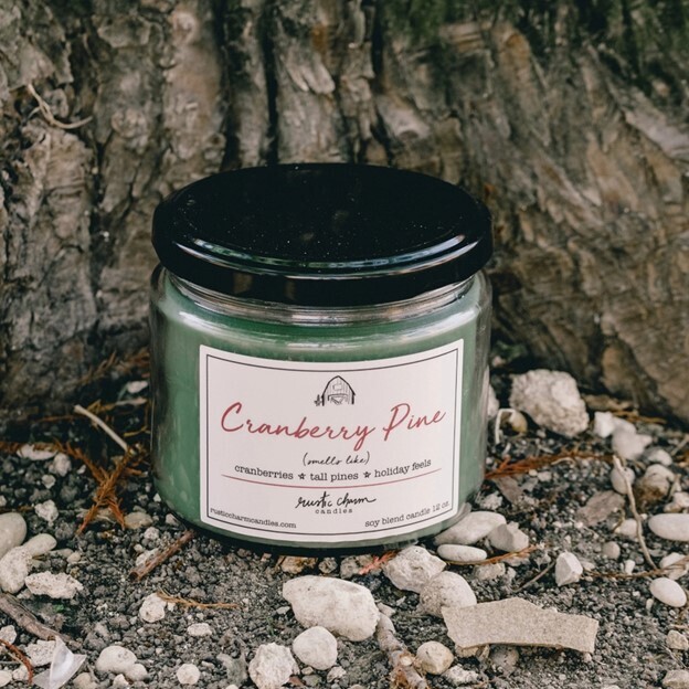 Cranberry Pine Candle 12 oz