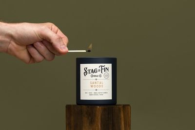 Stag &amp; Fin Santal Woods Candle 8oz