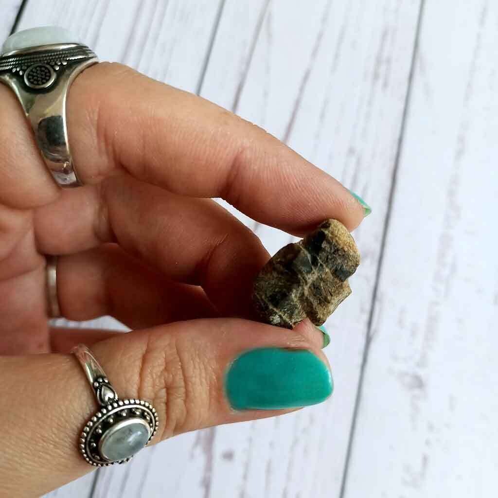 Cruz de las hadas  o estaurolita pequeña