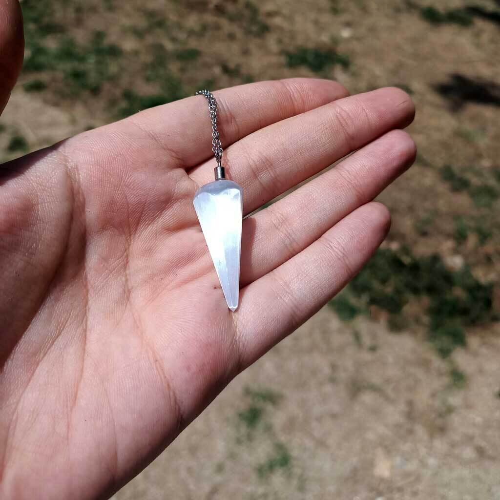 Colgante péndulo de selenita