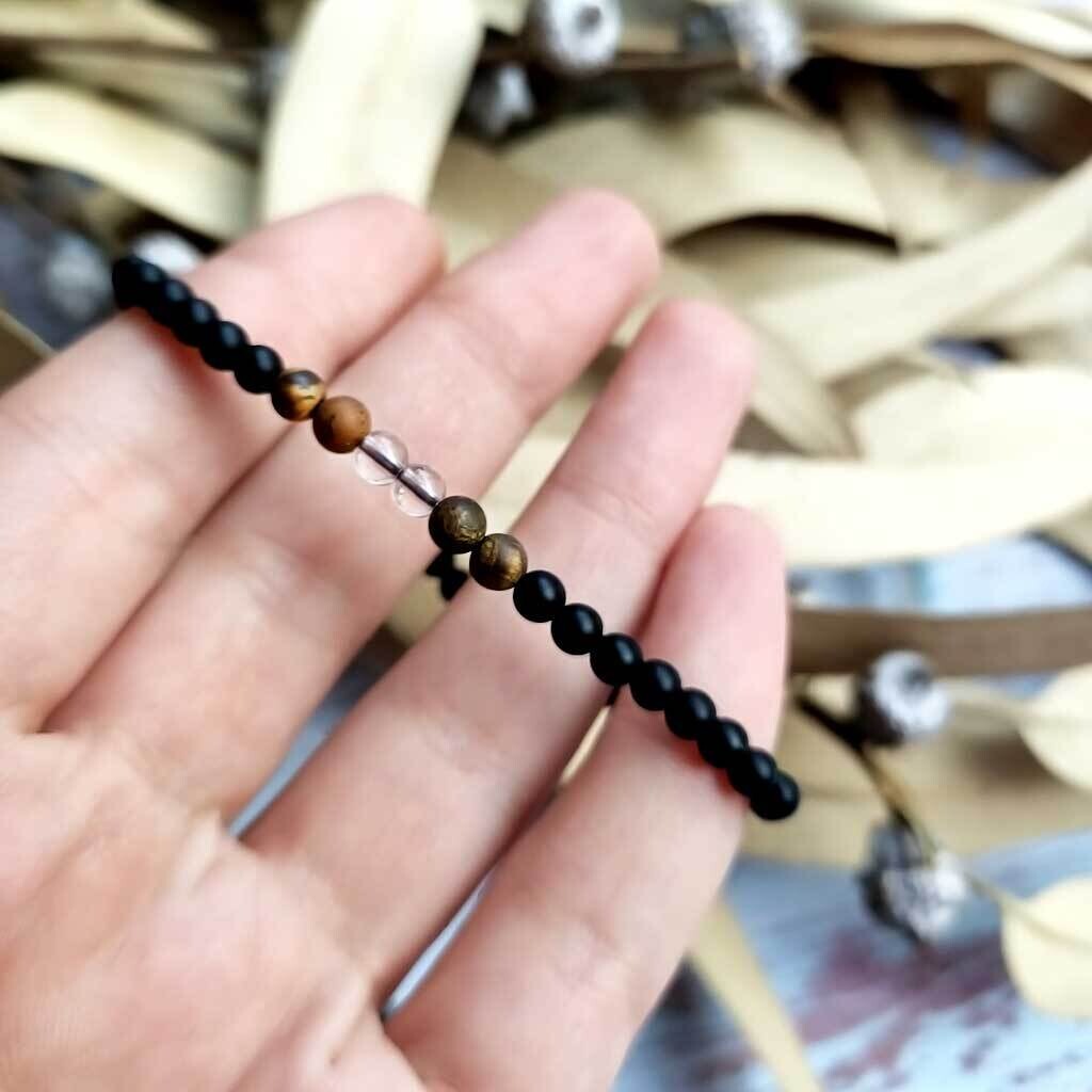 Pulsera equilibrio coraje  y fuerza