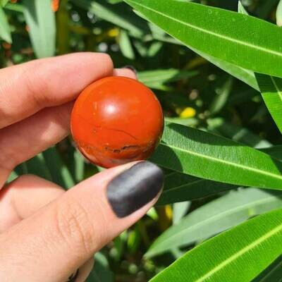 Esfera de jaspe rojo extra