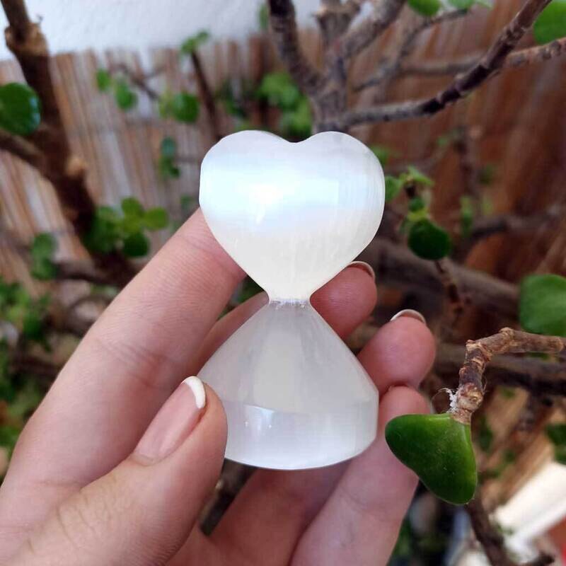 Monolito corazón pequeño de selenita