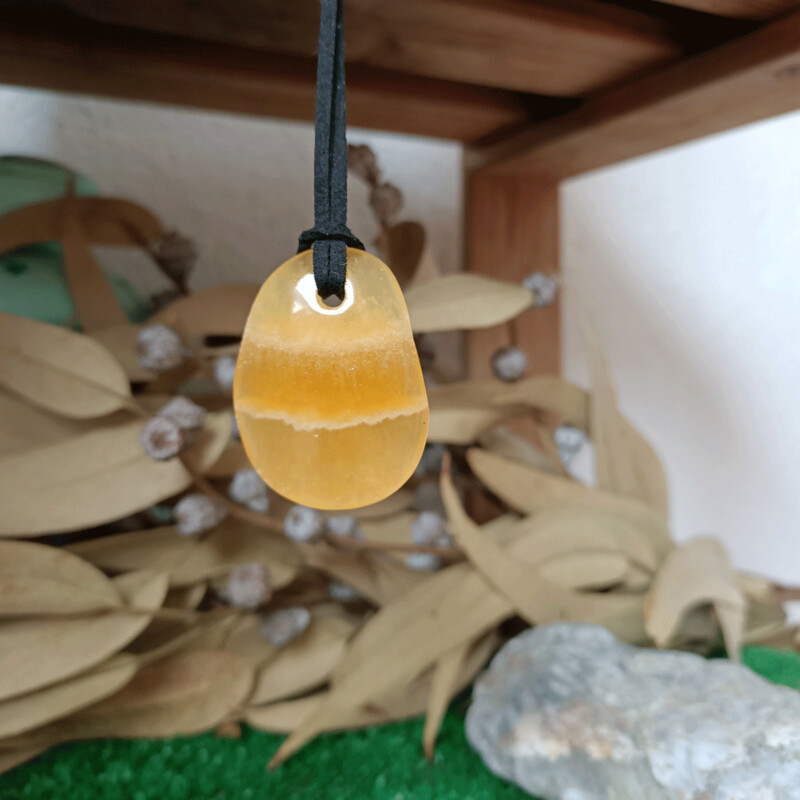 Colgante pacificador de Calcita Naranja Colgante pacificador de Calcita Naranja