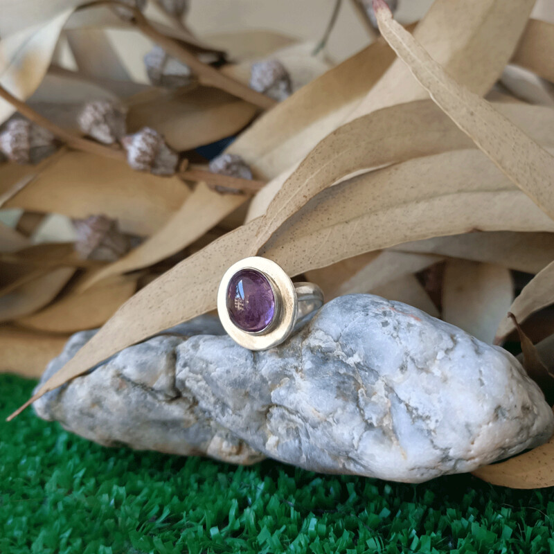 Anillo de amatista y plata de ley 925