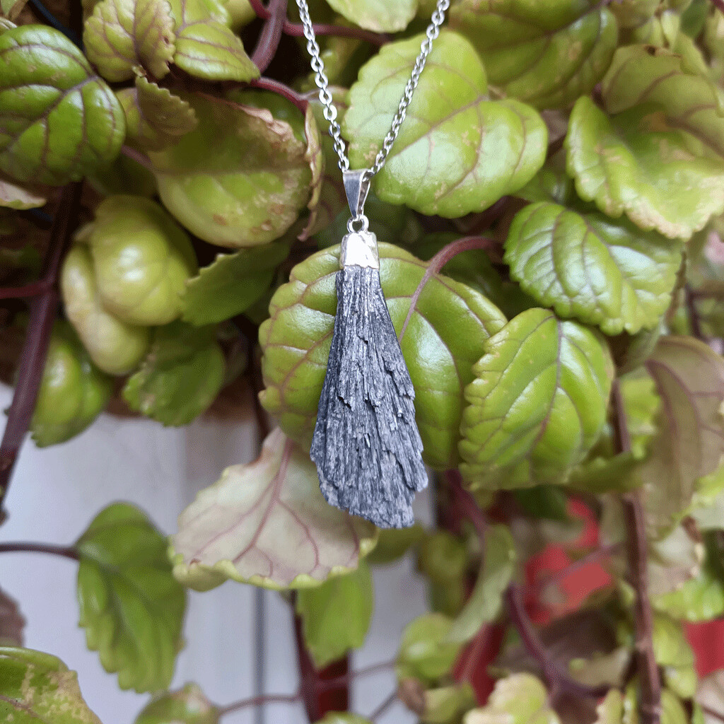 Colgante escoba de bruja
