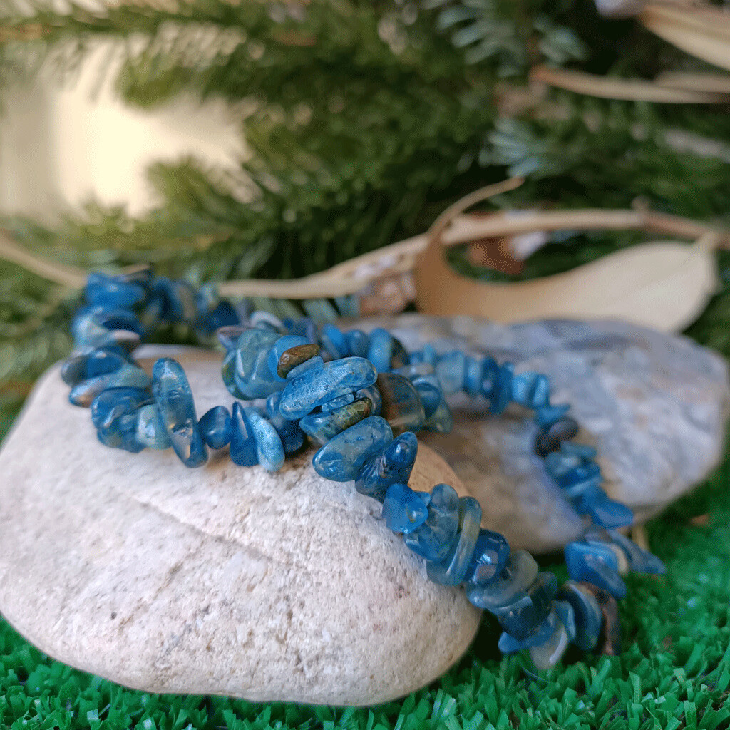 Pulsera chip de apatito azul