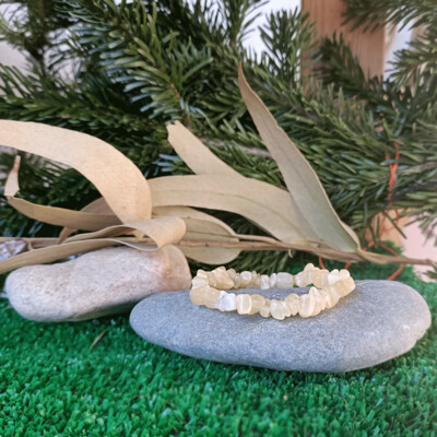 Pulsera chip de calcita amarilla